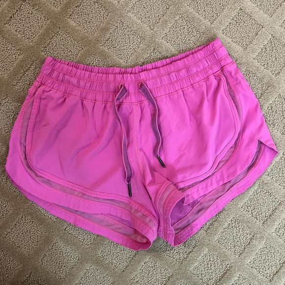Lululemon Women's Make a Move Hot Pink Shorts - Picture 1 of 2
